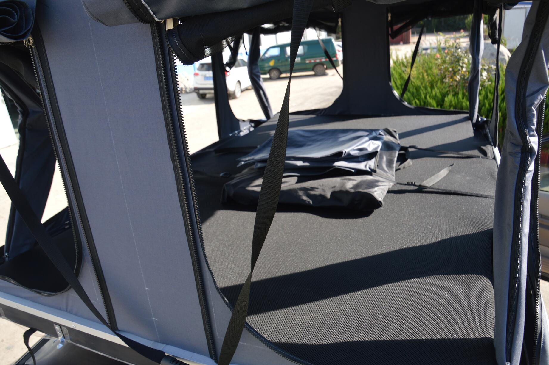 High quality CE car tent/roof top tent